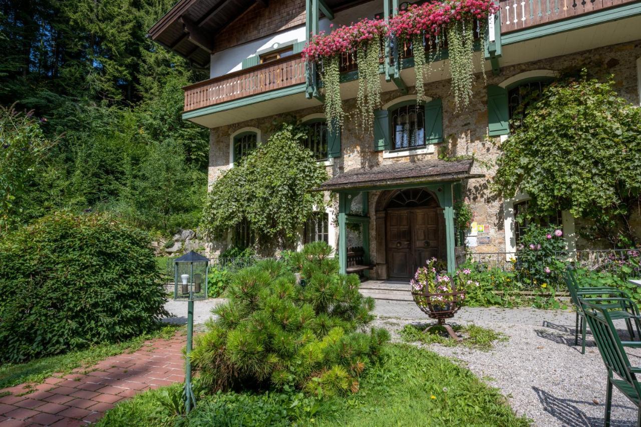 Naturidyll Hotel Hammerschmiede Anthering Exterior photo