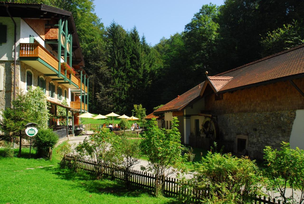 Naturidyll Hotel Hammerschmiede Anthering Exterior photo